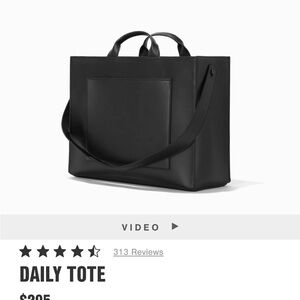 Dagne Dover Daily Tote size Medium